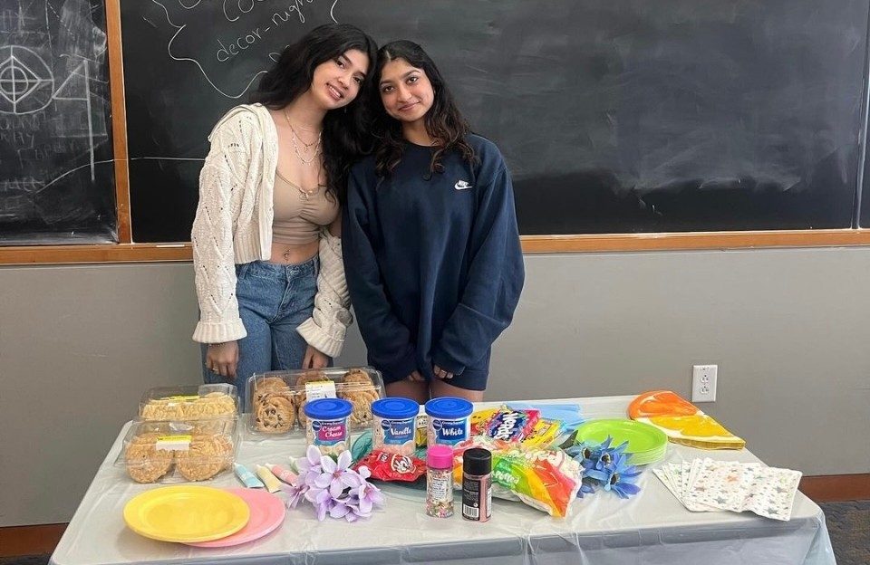 ECON Club Cookie Night