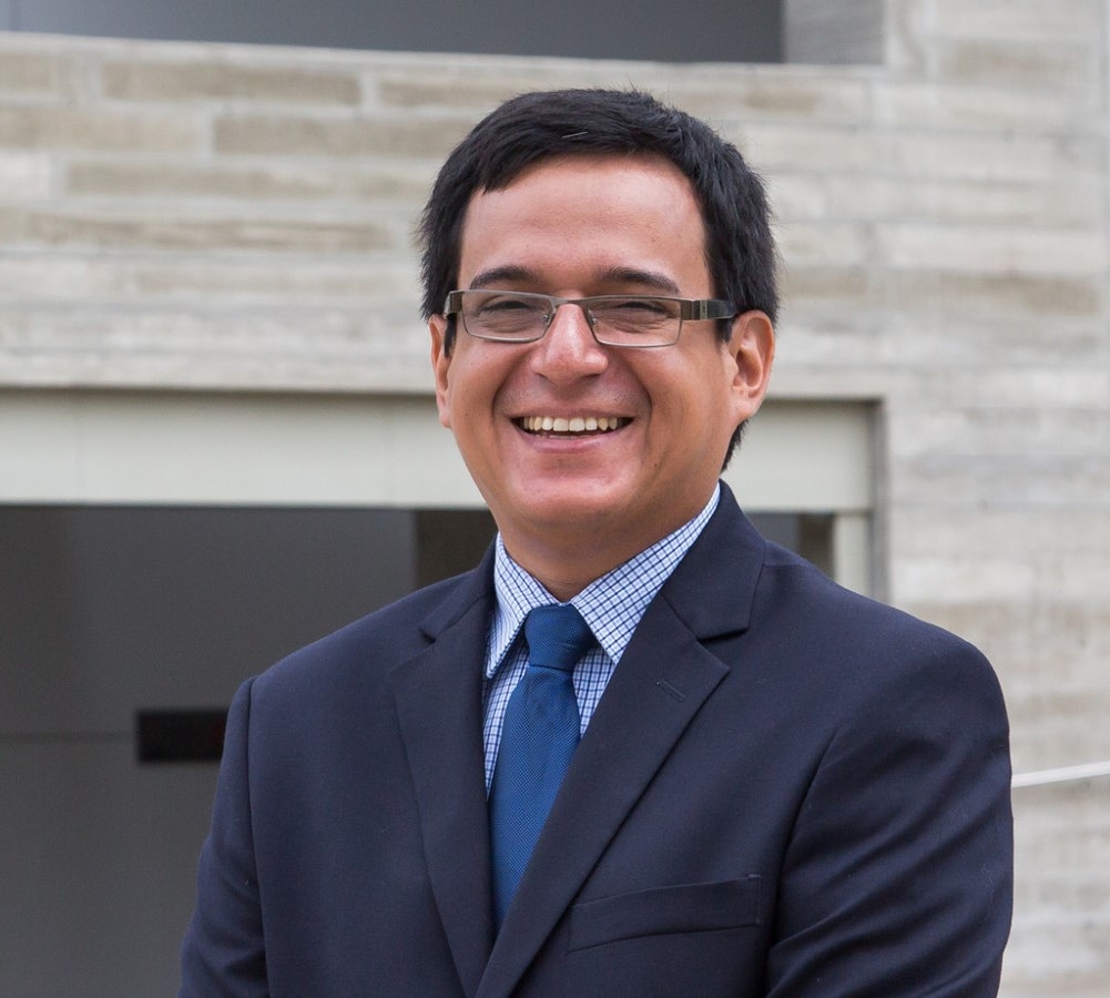Dr. Marcos Agurto